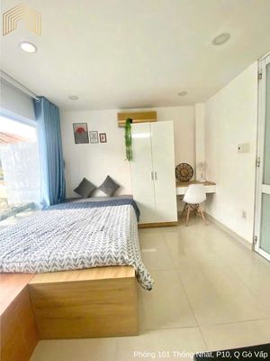 Full-Size Service House