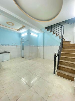 Rent Nguyễn Văn Cừ District 5 area 5 x 7 ground, two bedrooms set for 10.5 t