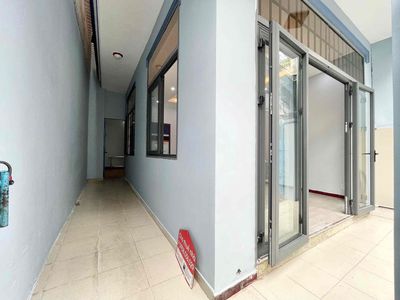 Rent a truckhouse 348/Cộng Hoà at T3