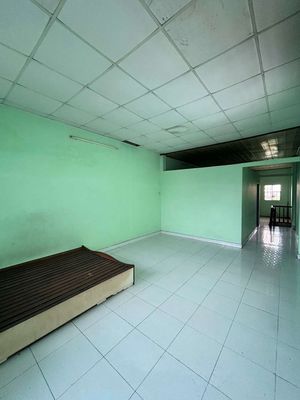 3 rooms area 4 X 16 M