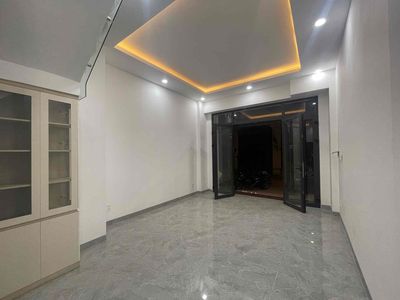 New building is 100% 4th floor 5 bedroom - an elevator - 980 Nguyễn Duy Trinh District 9