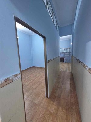 The alley 1/ Tân Quý is right here. 4 x 15 meters 1 floor 3 bedroom 2 toilets