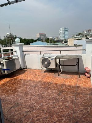 Room 3 has rooftops, Ngô Tất Tố, Midway 22, Bình Thạnh