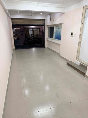 The ground floor room is 45 meters, closed toilet at 169 Bình Lợi.