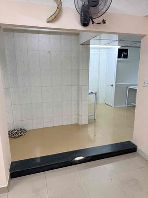 The ground floor room is 45 meters, closed toilet at 169 Bình Lợi.