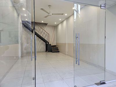 Rent a two-story one-story house at Tân Bình-Vân Côi, 100 M2