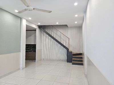 Rent a two-story one-story house at Tân Bình-Vân Côi, 100 M2