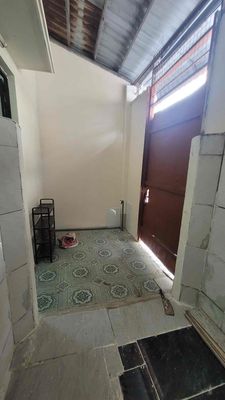 Rent a kitchen room.