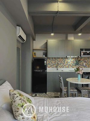 Rent a balcony suite full of furniture in Etown Cộng Hòa, Tân Bình.