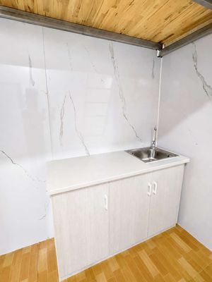 Rent room-- clean, secure.