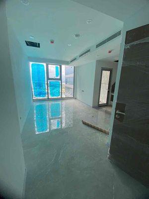 Rent the Sunshine Sky City apartment-- 7th District.