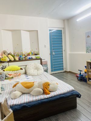 Rent room L2 wide, large window, private toilet - Nguyễn Tử Nha, tb