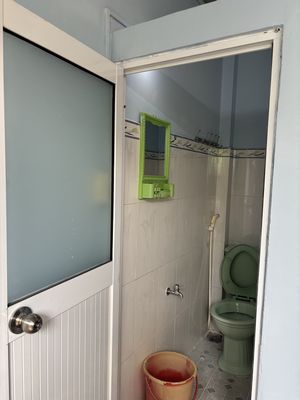 to women who rent rooms.