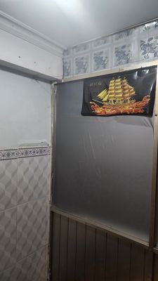 Cold room, comfortable enough, near the Republic--Tân Bình, for 2.49 million.