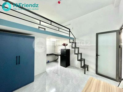 A cheap Vườn Lài student room.