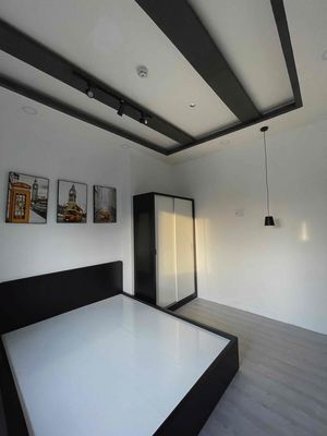 The sky window apartment is full of furniture. The elevator is wide. The Phú Nhuận.