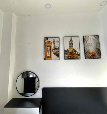 The sky window apartment is full of furniture. The elevator is wide. The Phú Nhuận.