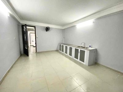 Seven bedrooms, four x 20, Hoàng Hoa Thám, 207 12, Tân Bình