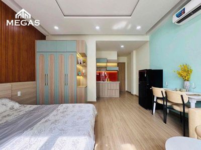 Renting apartments, balconys, full interiors.