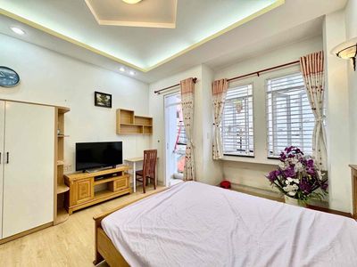 Studio Full House interior - Private Washier