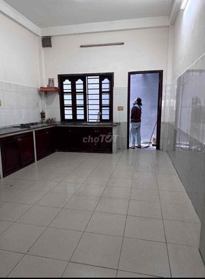 House rents out a 32A number, P. Bình Trị Đông B, B T