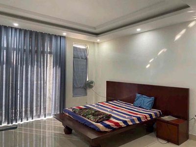 Rent a four-story apartment with an elevator on the side of the P River. Hiệp Bình Chánh. Thủ Đức
