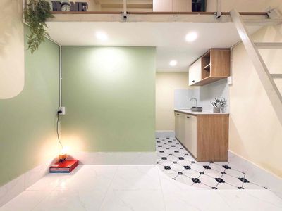 It's the owner of a new room. It's a perfect new floor.