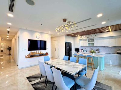 Rent a county apartment. Vinhomes Golden River BaSon. 3 bedrooms.