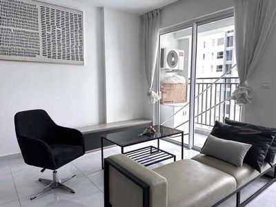 Rent the apartment of Sunrise Riverside. A bedroom. A full toilet. 12 millionth District 7.