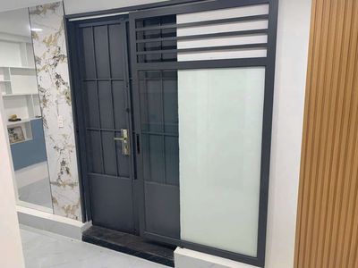 New House 1 .1 .1 .1 x 11 meters 3 Room 4 Hẻm 413 Lê Văn Sỹ toilets