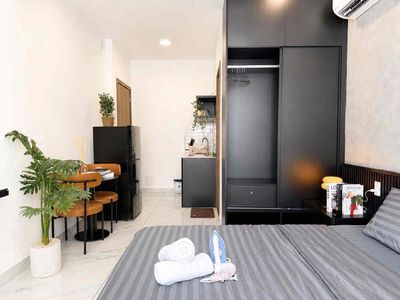 Rent a county service apartment (at Tân Định).