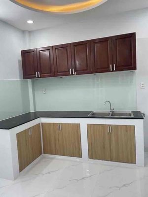 Rent a Đất Thánh alley, 1894 6, Tân Bình. (Two bedrooms, two bathrooms). Two stories.