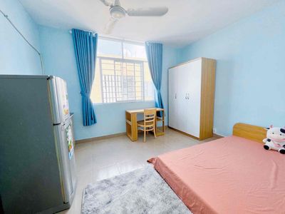 studio full of Bắc Hải - cmt8 - right here in the private market park