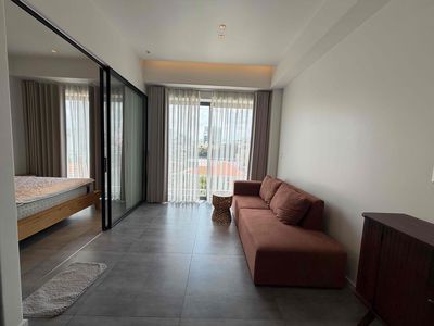 The new service apartment is 100%, the Royal Court, near the House of Argentine, Central City.