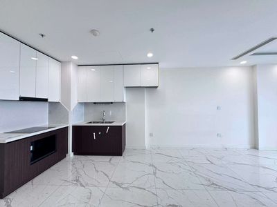 Rent an apartment next to pmh at 13 million