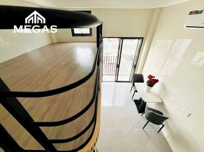 The new apartment is located in the sandy area near the dedicated university