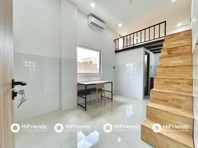 The service apartment is near the rich circle near the open university, the king's university, the University of hmm economics.
