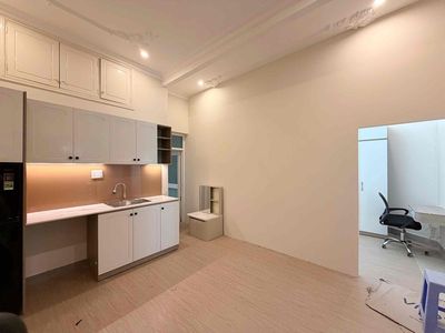 The new studio house -- a Bancol bedroom near the democratic site, nine million.