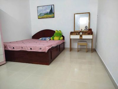 Renting apartments, Western Society 84 meters2, 3 bedrooms for 10 million