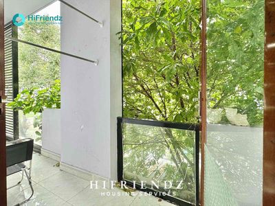 studio full interior - available - near ueh vhu