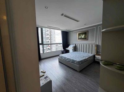 Three bedrooms, please.
