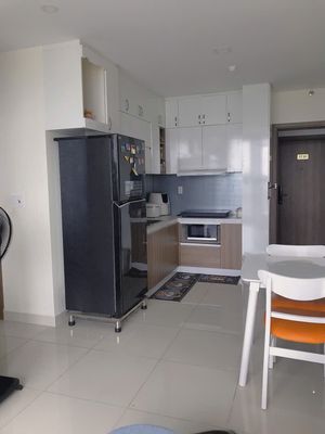 Rent the apartment for two bedrooms, one toilet for 10 million.