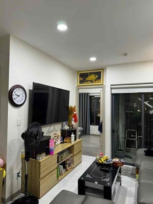 It's the owner of the Viva river bond 2 bedrooms full of furniture for 11 million