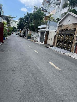 Rent the entire apartment off the 3rd street Lữ Gia. area: 4 x 20 meters, 2 deck alley 8 meters.