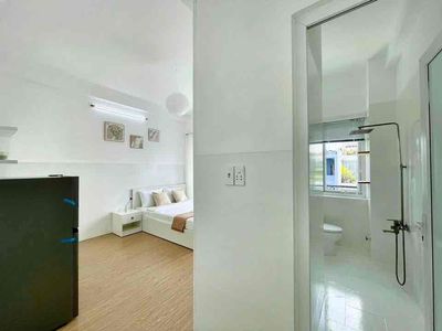 The new apartment is a super-beautiful balcony, Phước Long B, Đỗ Xuân Hợp.