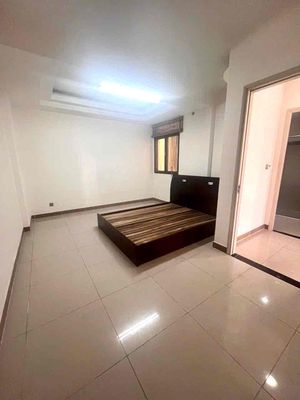 Rent an apartment. 90mm town apartment.