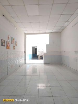 Rent a building wide 606 ql13 7 million a month.