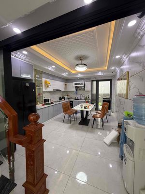 5th floor four bedroom 5-foot toilets fit in and do vp ctychak online