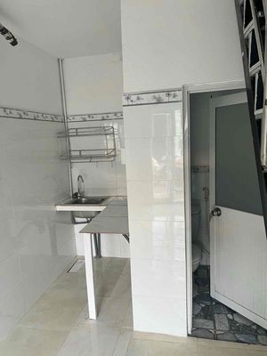 (4 million) Renting a front floor, area using 30 meters2, near Thủ Đức.