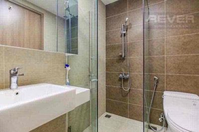 The apartment is a full Icon56 bedroom.